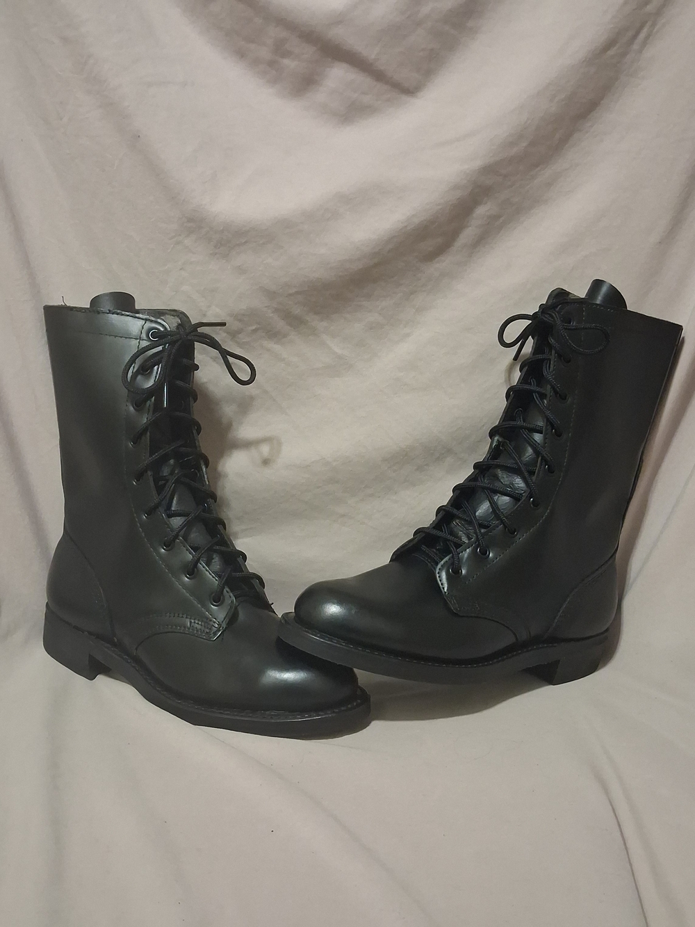 Vintage 1975 US Military Black Leather Combat Boots Men’s 5C Women’s 7
